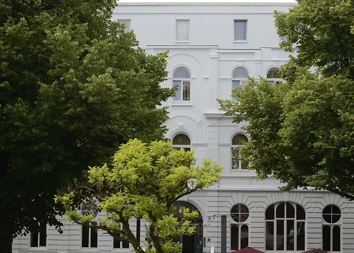 Yoho - The Young Hotel